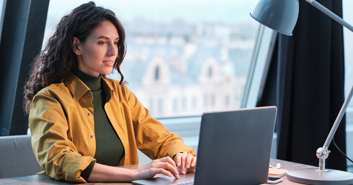 When (and Who) Should Create an Online Portfolio?